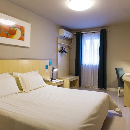 Jinjiang Inn Jining Guhuai Road מראה חיצוני תמונה