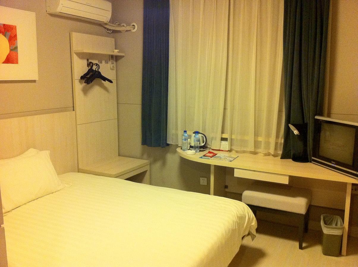 Jinjiang Inn Jining Guhuai Road מראה חיצוני תמונה